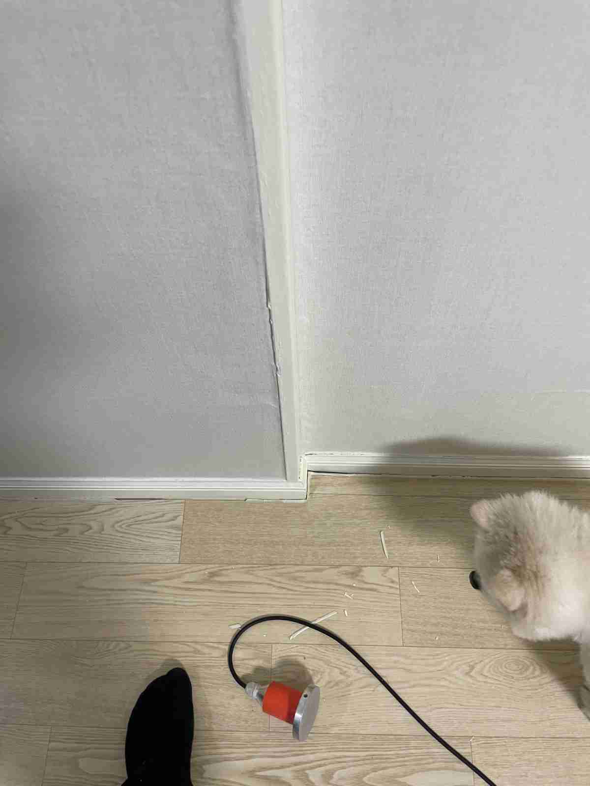 벽 모서리 부근 누수 탐지