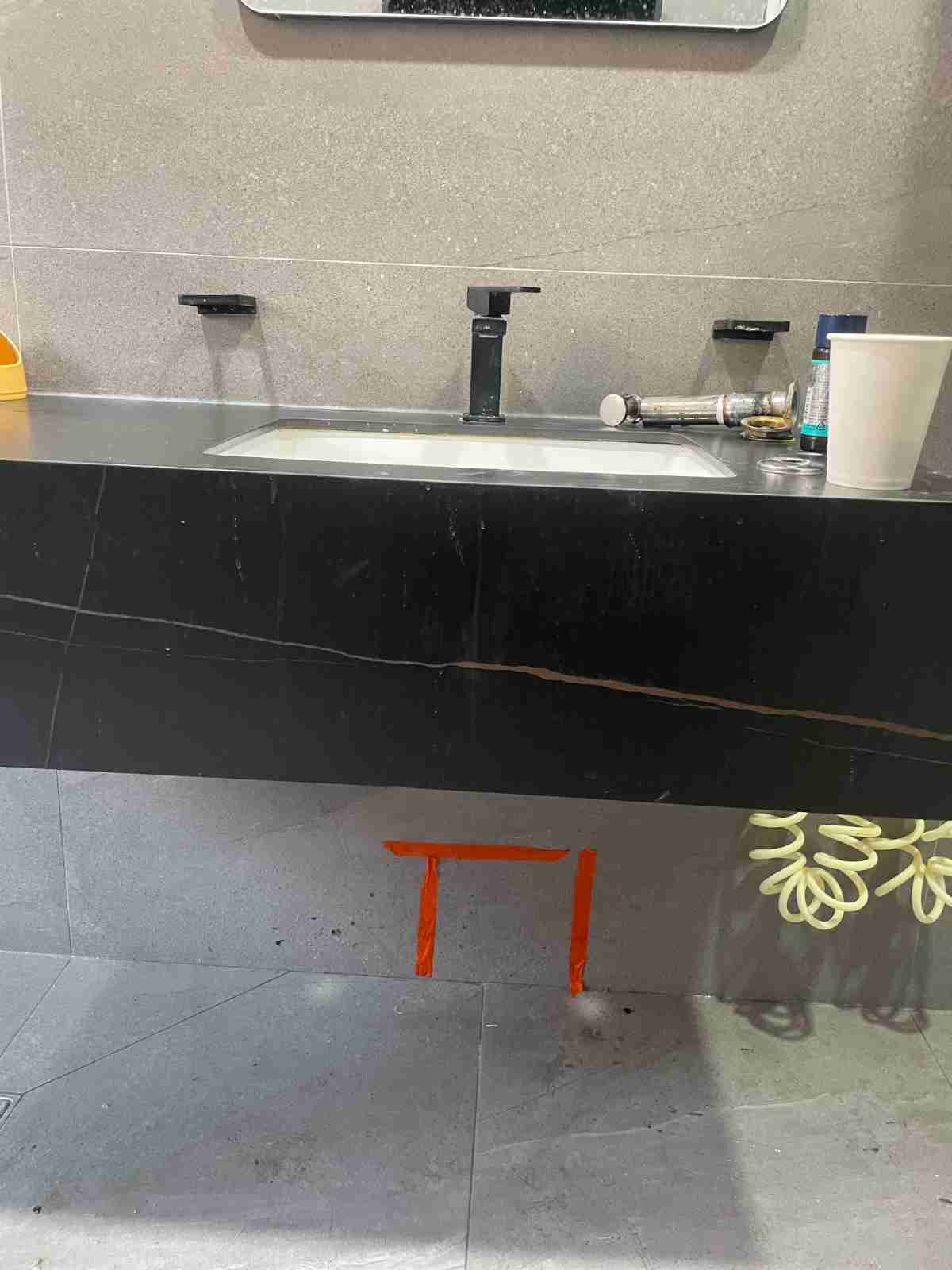 용인 기흥구 장미마을 래미안 아파트 세면대 하부 누수 위치 확인