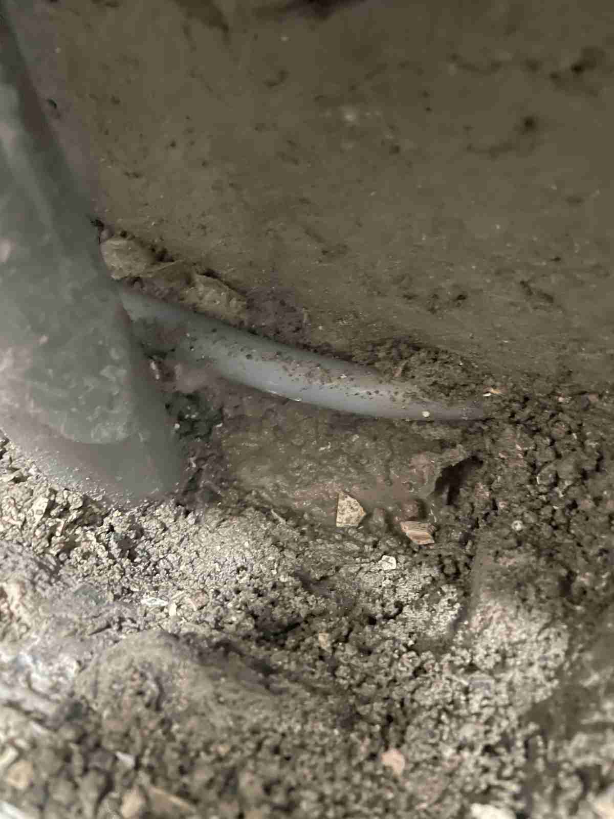 용인 처인구 역북동 보성아파트 배관 작업 전 노후 배관 상태