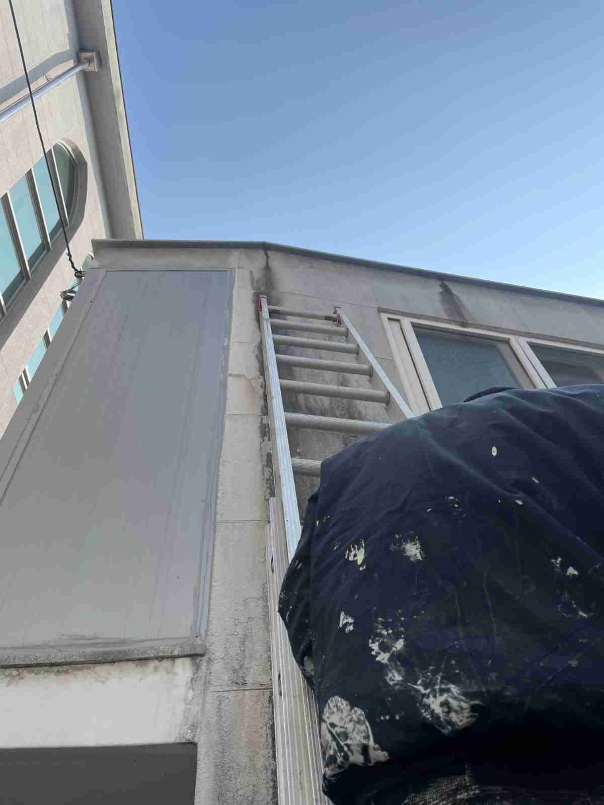 기흥구 상갈동 상가 외벽 우레탄 프라이머 도포 작업 현장