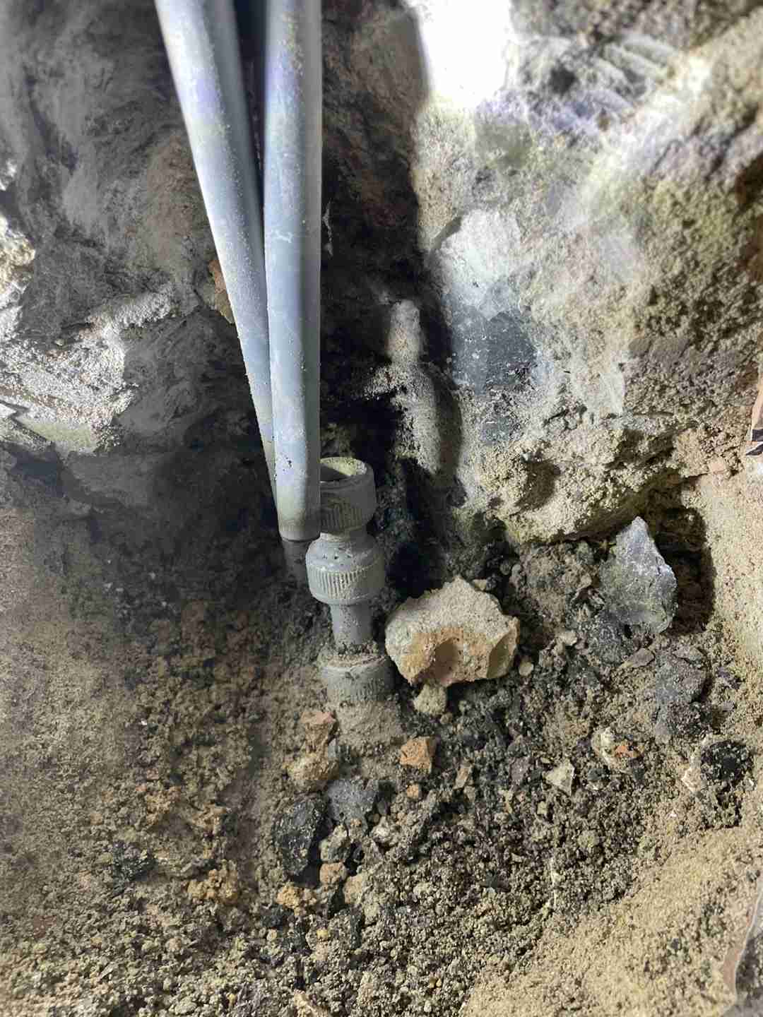 용인 처인구 포곡읍 전대리 보일러 배관 누수 수리 후 벽체 마감 복원