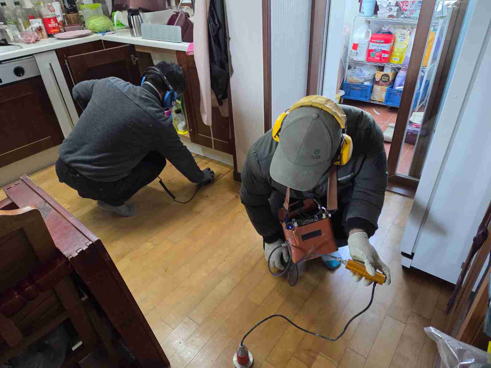 기흥구 동백역월드메르디앙 싱크대 하부 배관 누수 지점 육안 확인